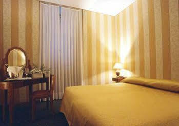 Lemon Garden Hotel Roma Ngoại thất bức ảnh